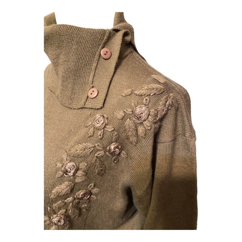 Vintage wool blend embroidered roses sweater szS